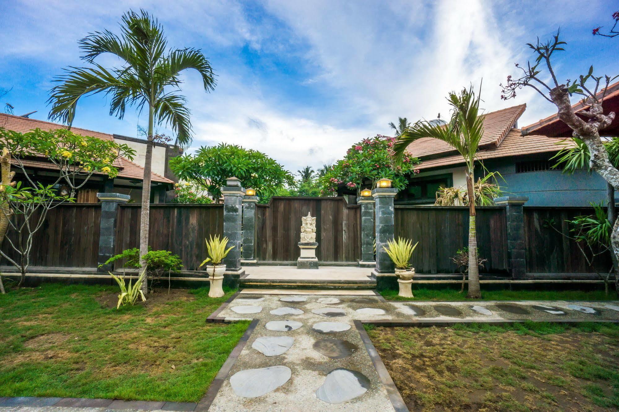 Pondok Baruna Frangipani Nusa Lembongan Exterior foto